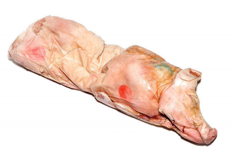 Porchetta cruda intera